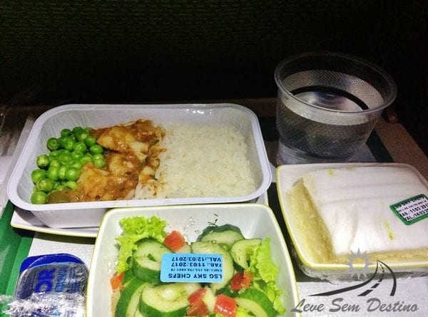 Como e voar para a Tailandia pela Ethiopian Airlines - refeicoes (2)