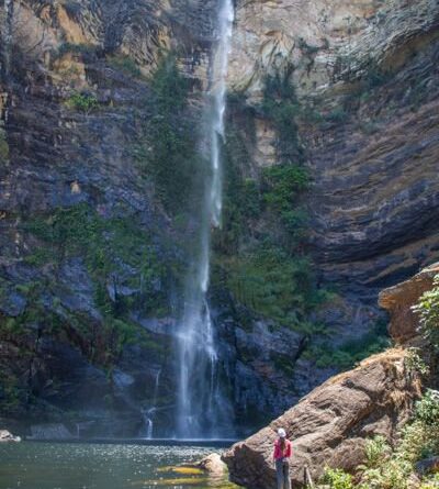 cachoeiras-da-chapada-dos-veadeiros-goias-o-que-fazer-em-cavalcante-rei-do-prata-santa-barbara-cachoeira-pratinha-complexo-turismo-trilha-alto-paraiso-go