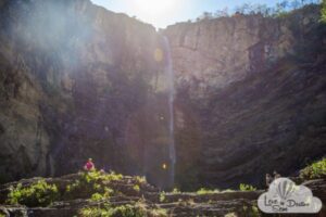 cachoeiras-da-chapada-dos-veadeiros-goias-o-que-fazer-em-cavalcante-rei-do-prata-santa-barbara-cachoeira-pratinha-complexo-turismo-trilha-alto-paraiso-go (2)